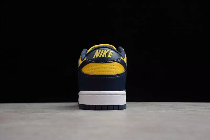 Nike SB Dunk Low Michigan