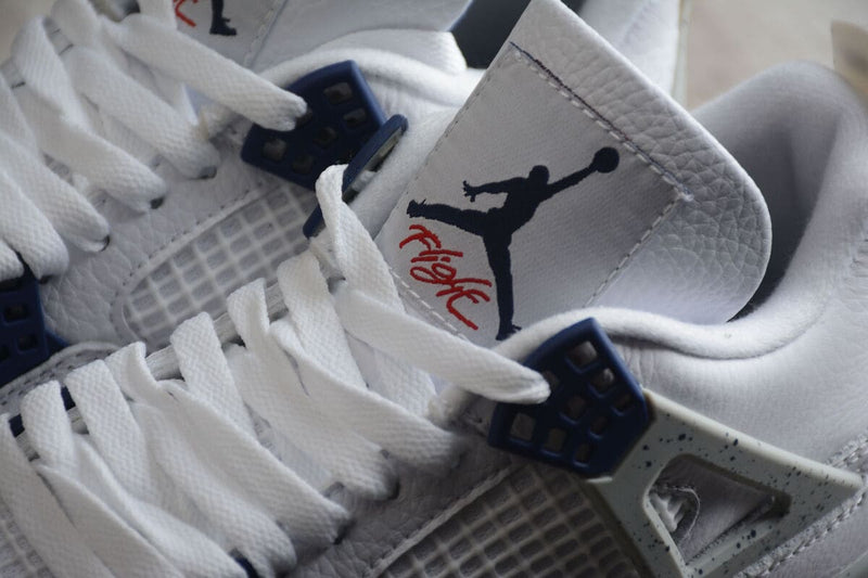 Air Jordan 4 Midnight Navy