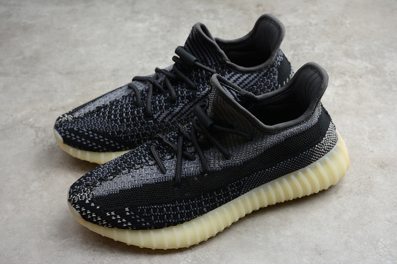 Adidas Yeezy 350 V2 Carbon