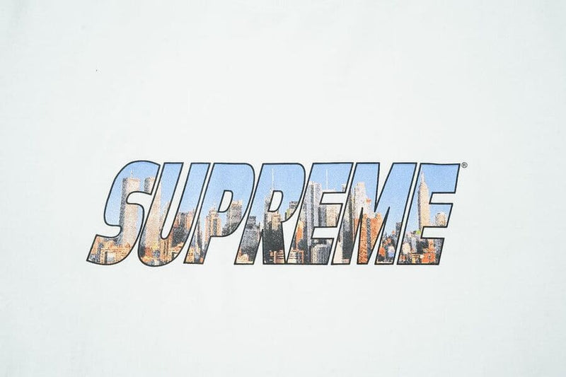 Camiseta Supreme Branco