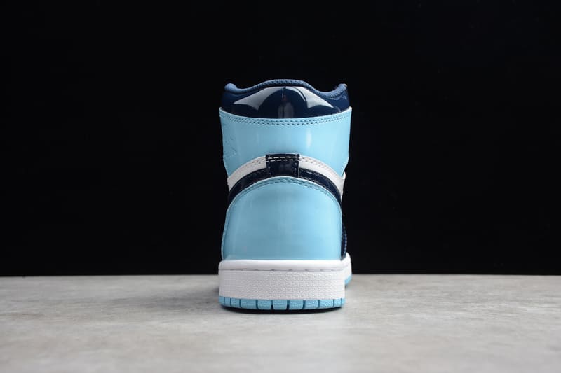 Air Jordan 1 High UNC Patent