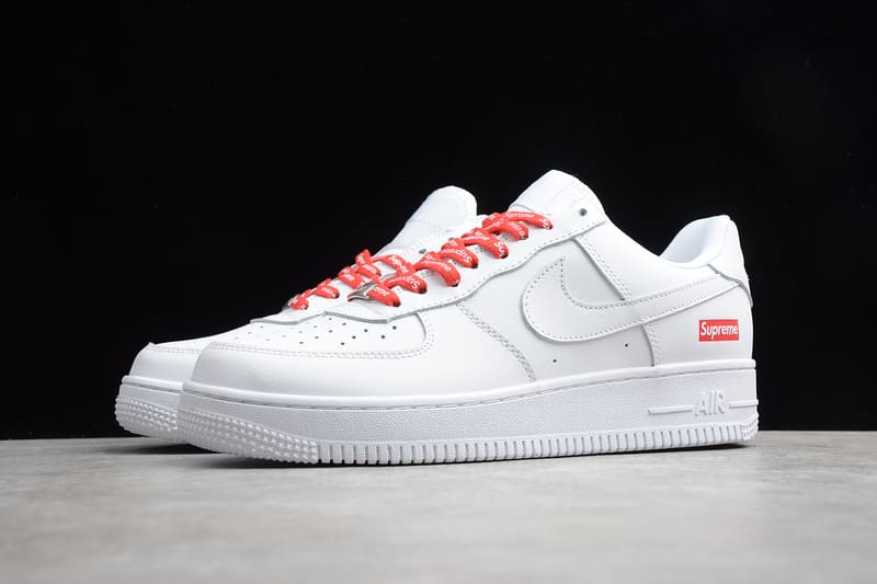 Tênis Air Force 1 Supreme Branco