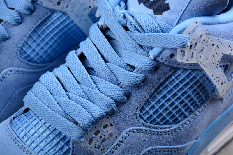 Air Jordan 4 Retro 'UNC' PE