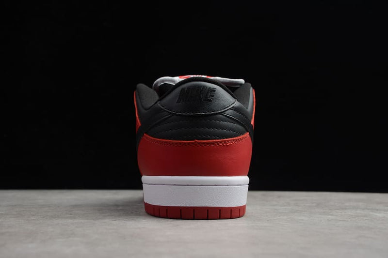 Nike SB Dunk Low Chicago