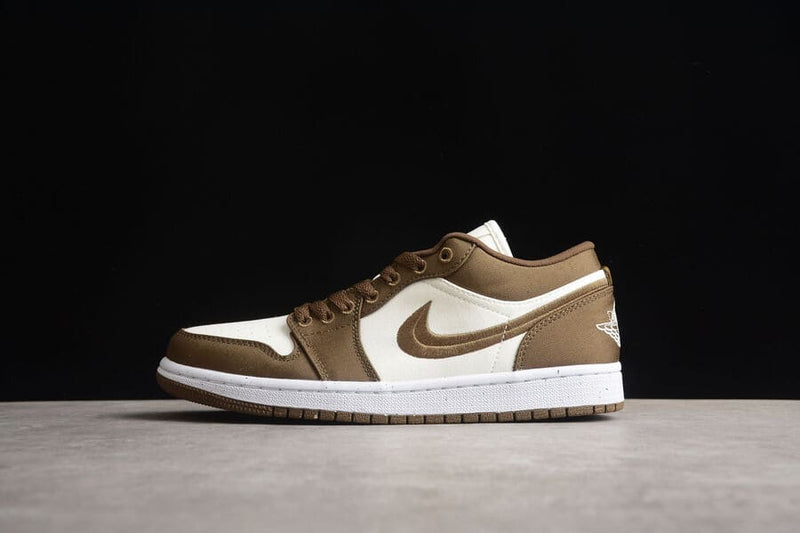 Jordan 1 Low SE Light Olive