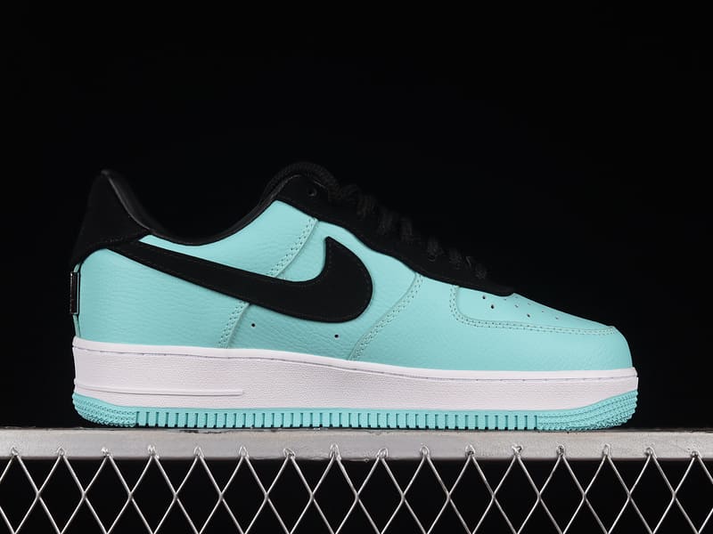 Air Force 1 Tiffany & Co. (Friends and Family)