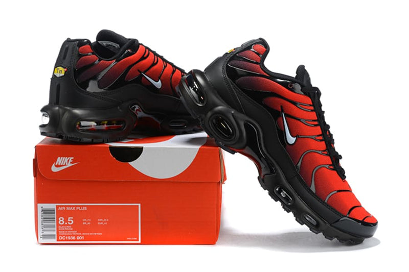 Air Max TN Plus "Deadpool"