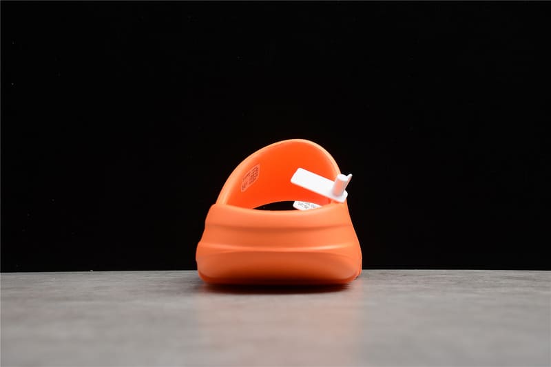 Adidas Yeezy Slide Enflame Orange