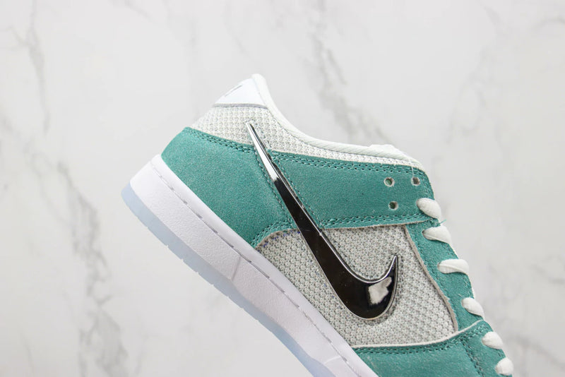 April Skateboards x Nike Dunk Low SB ‘Turbo Green’