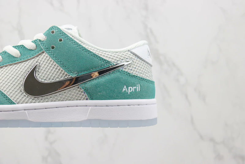 April Skateboards x Nike Dunk Low SB ‘Turbo Green’