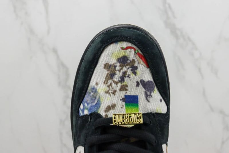 Supreme x Dunk Low SB 'Rammellzee'