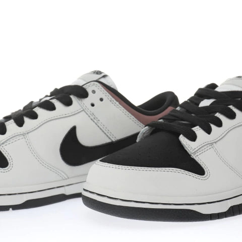 Nike SB Dunk Low INITIAL DToyota”