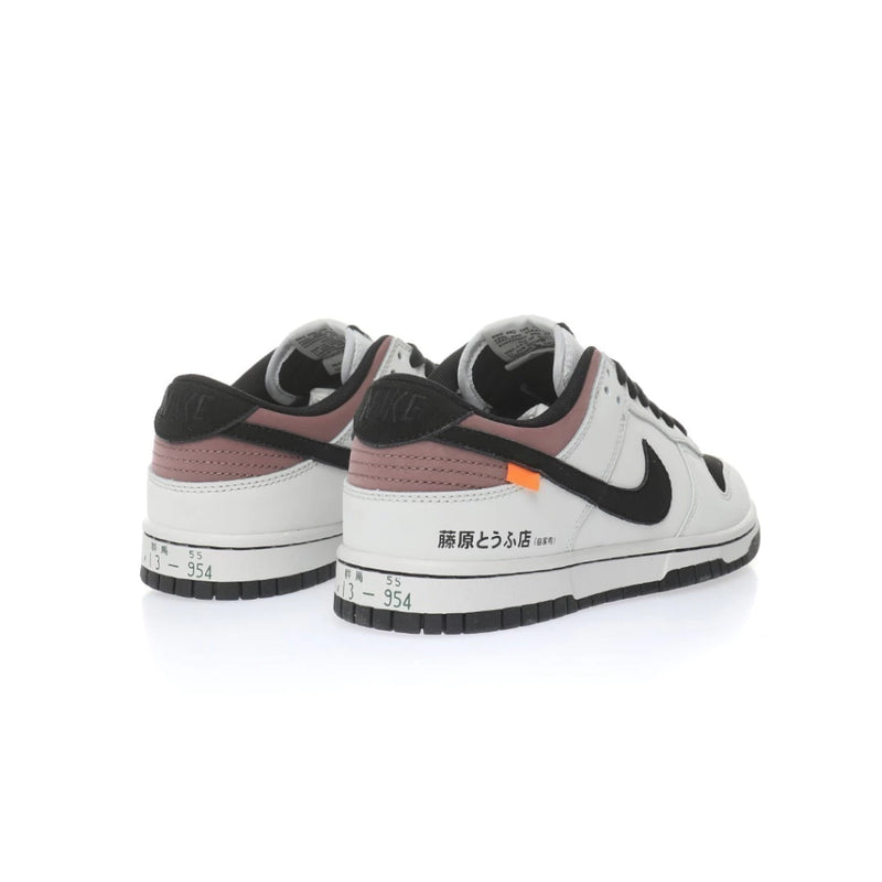 Nike SB Dunk Low INITIAL DToyota”