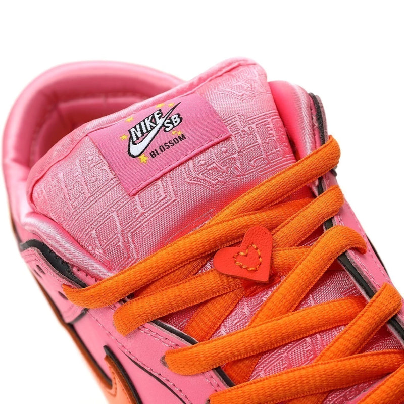 The Powerpuff Girls x Dunk Low Pro SB 'Blossom'